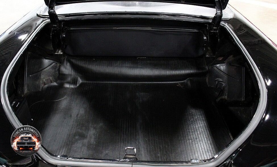 1958 Chevrolet Impala photo 18