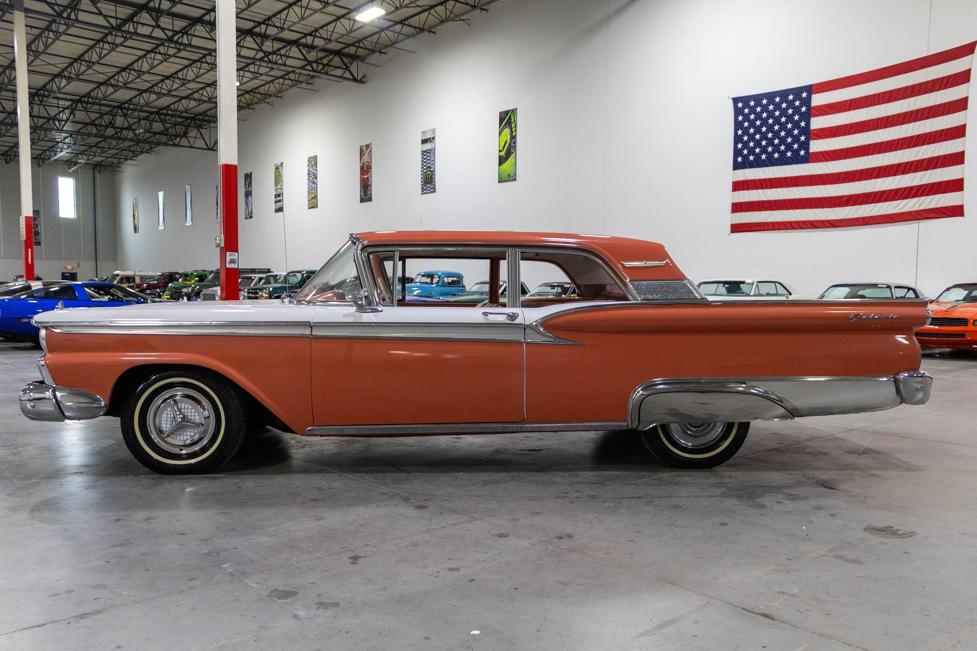 1959 Ford Galaxie photo 4