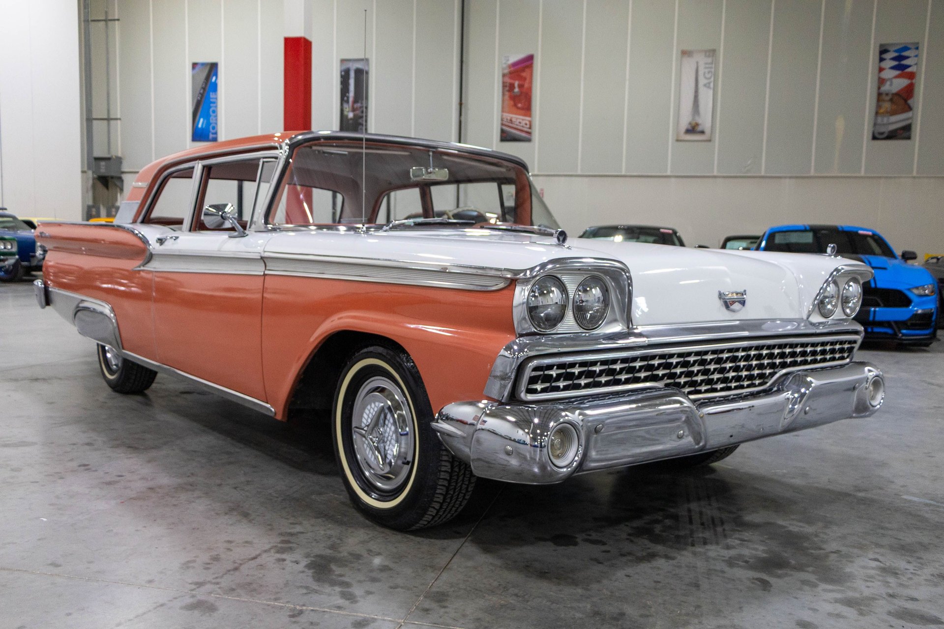 1959 Ford Galaxie photo 9