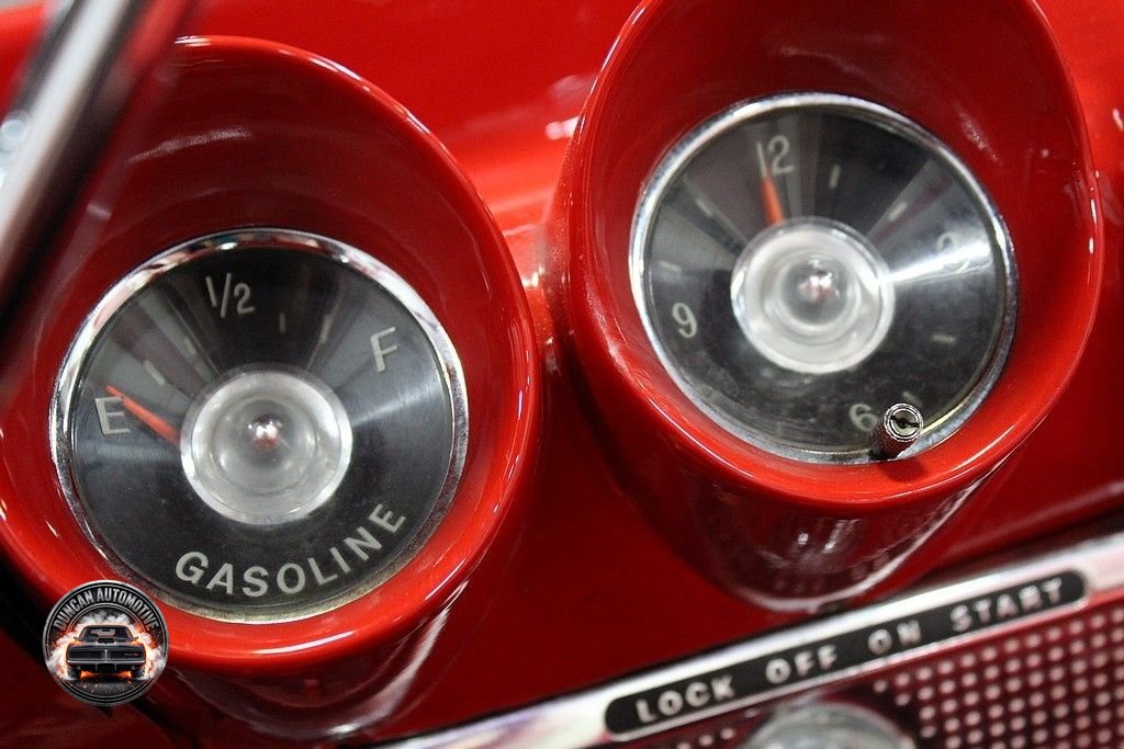 1960 Chevrolet Impala Convertible photo 27