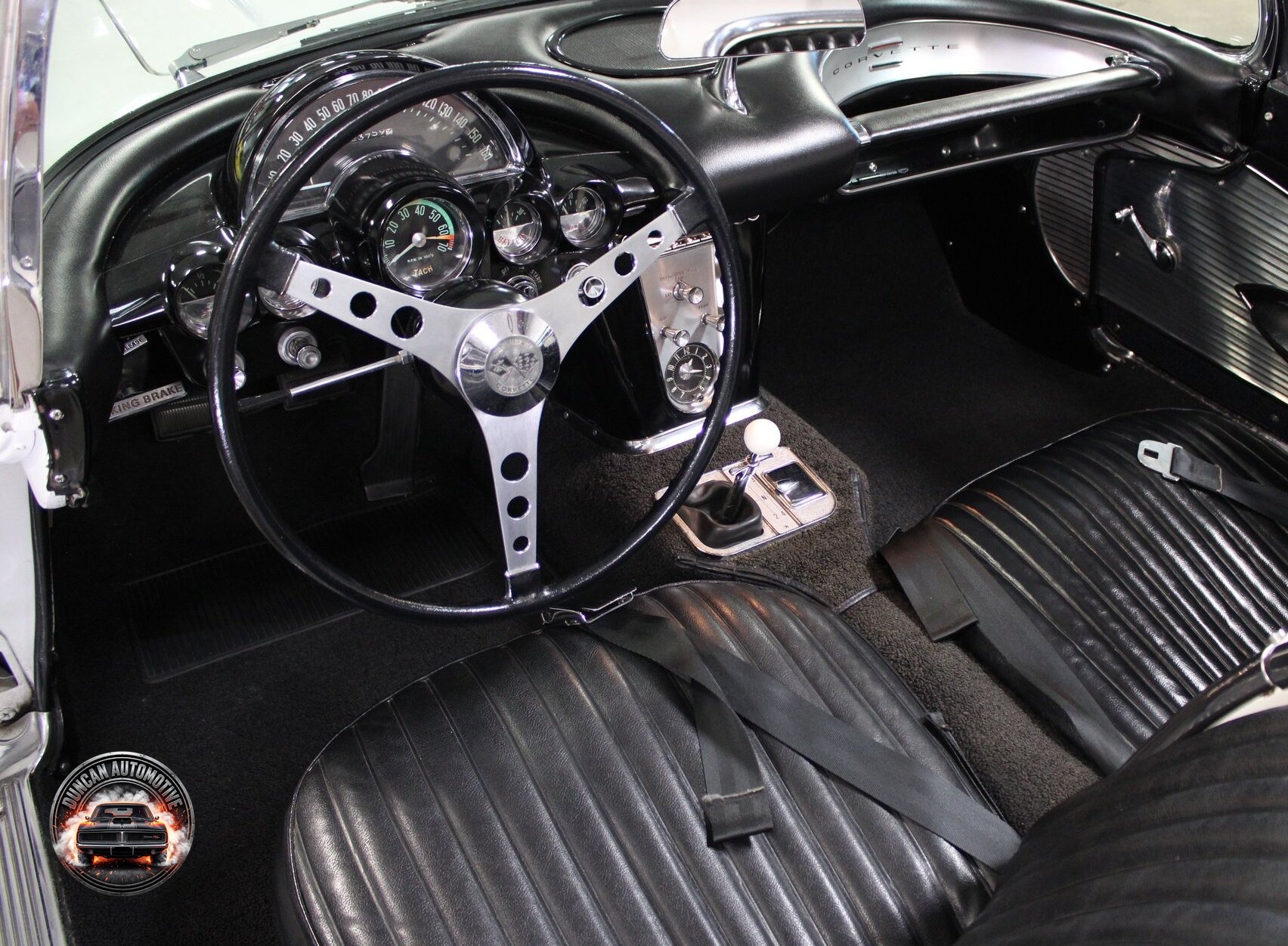 1961 Chevrolet Corvette photo 13