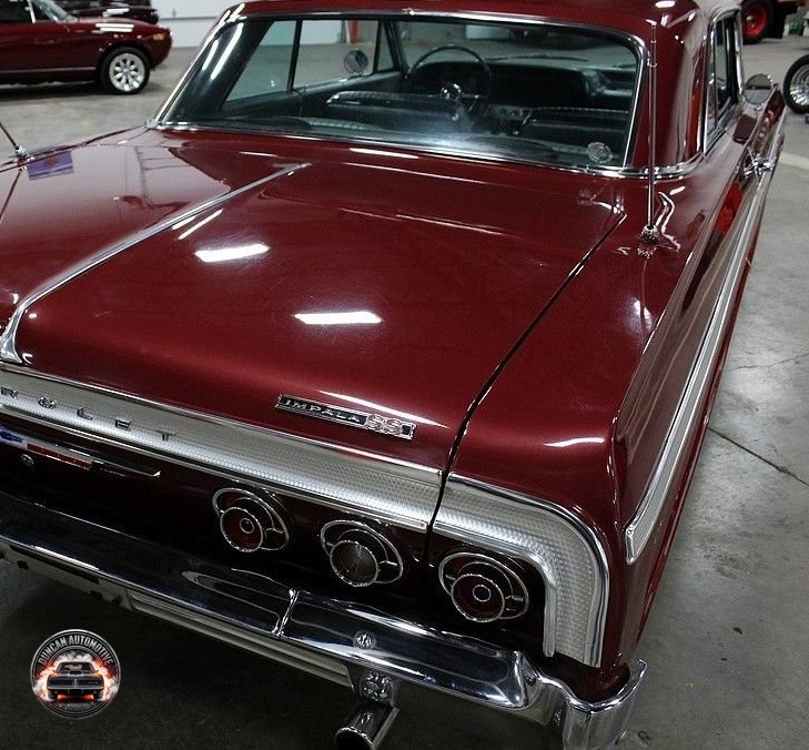 1964 Chevrolet Impala SS photo 14