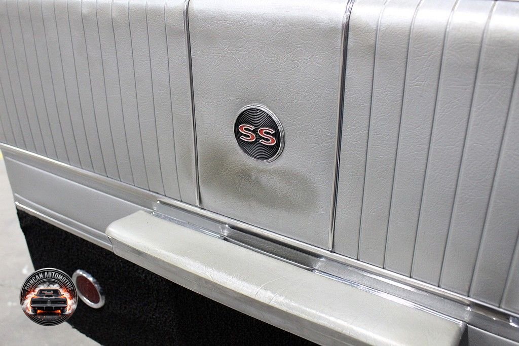 1964 Chevrolet Impala SS photo 46