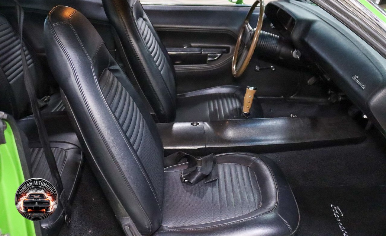 1970 Plymouth Barracuda photo 16