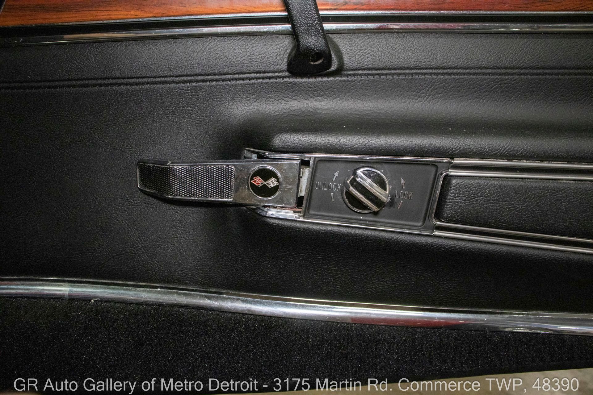 1973 Chevrolet Corvette photo 36