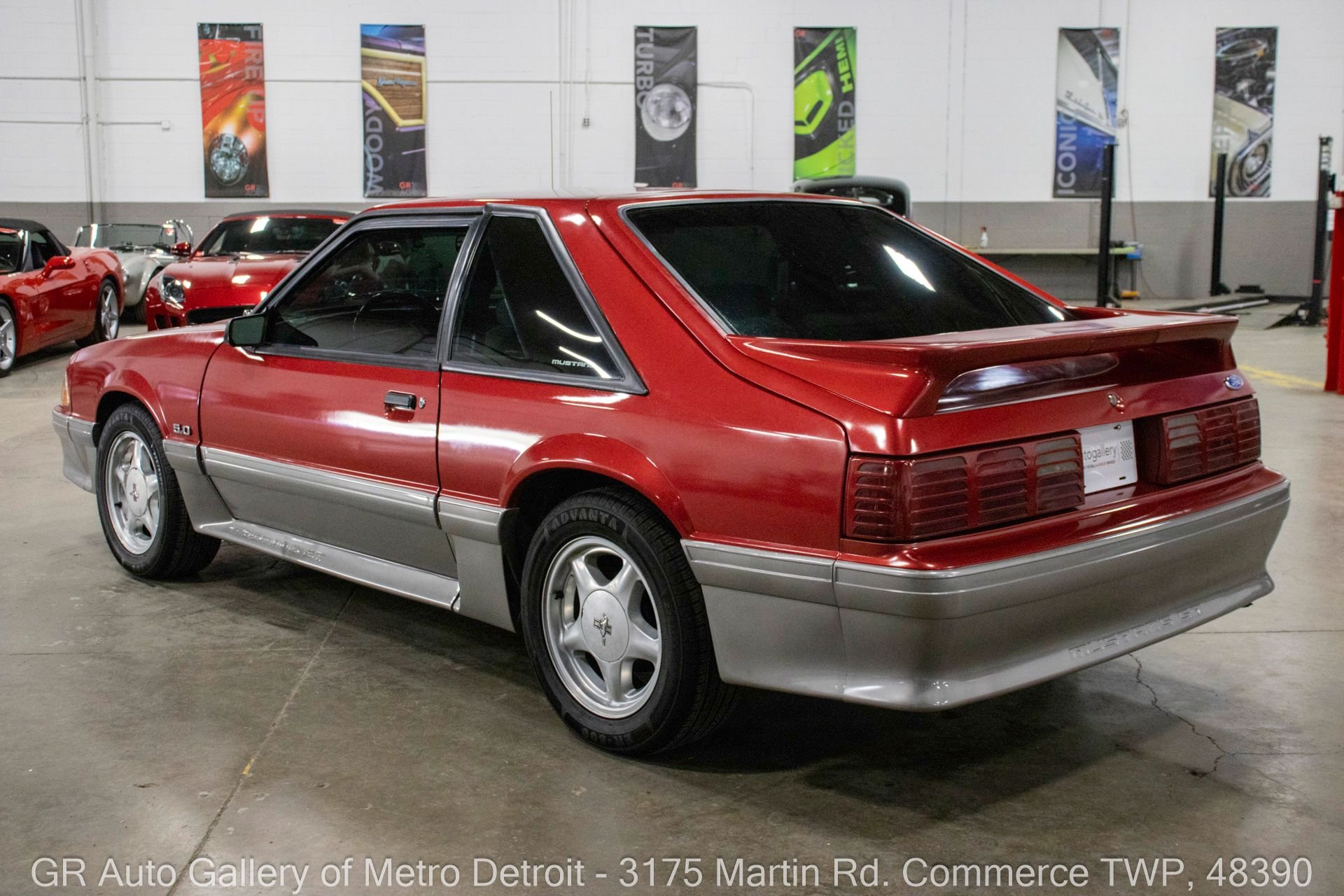 1991 Ford Mustang GT photo 4