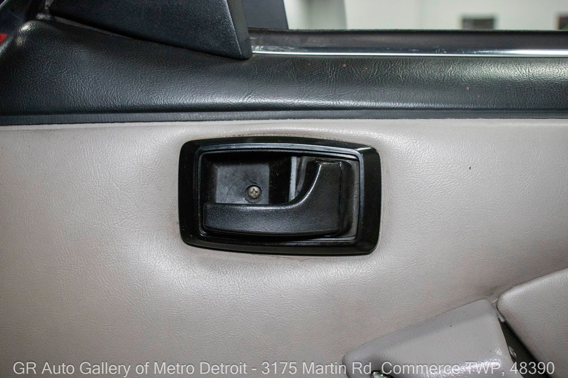 1991 Ford Mustang GT photo 35