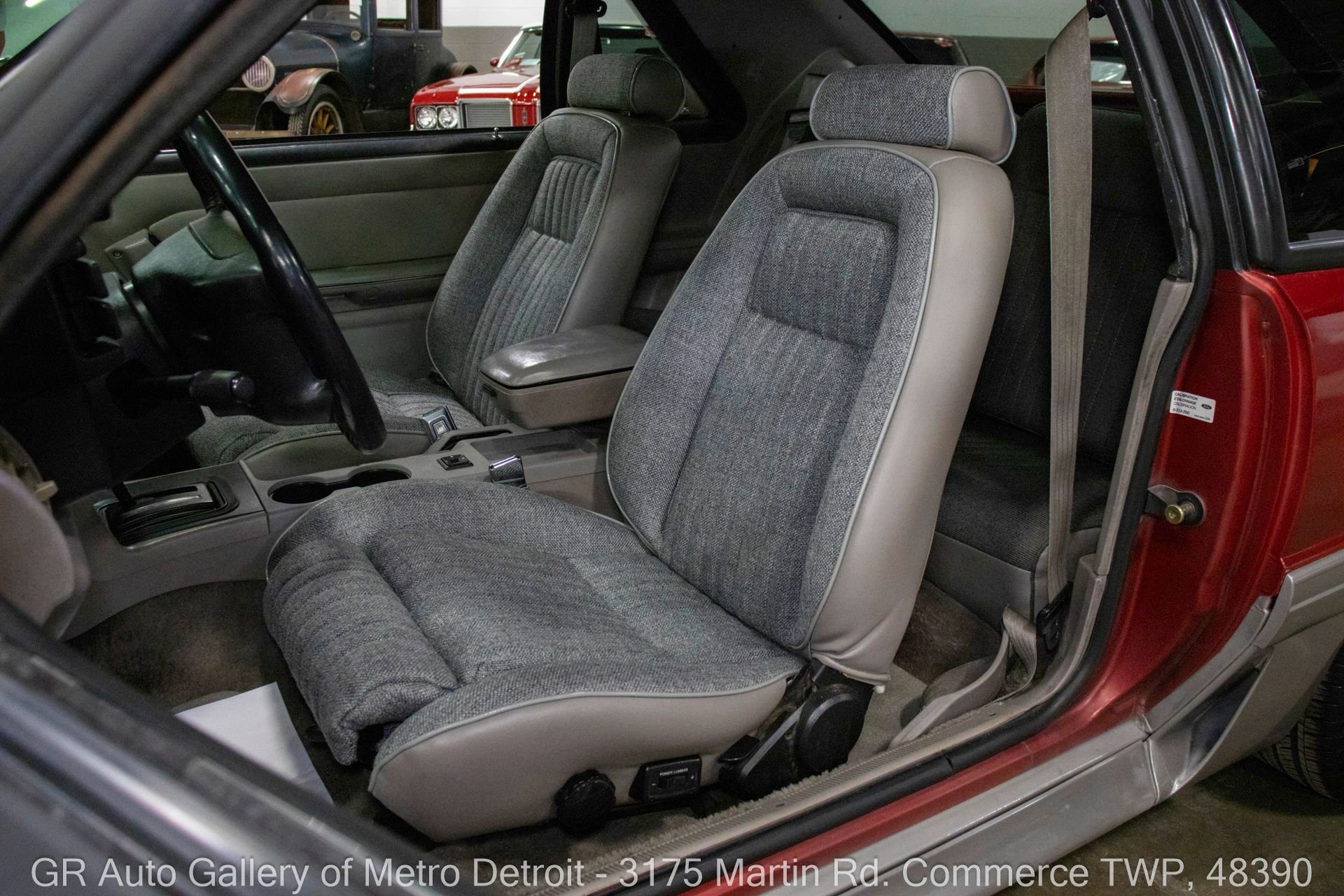 1991 Ford Mustang GT photo 61