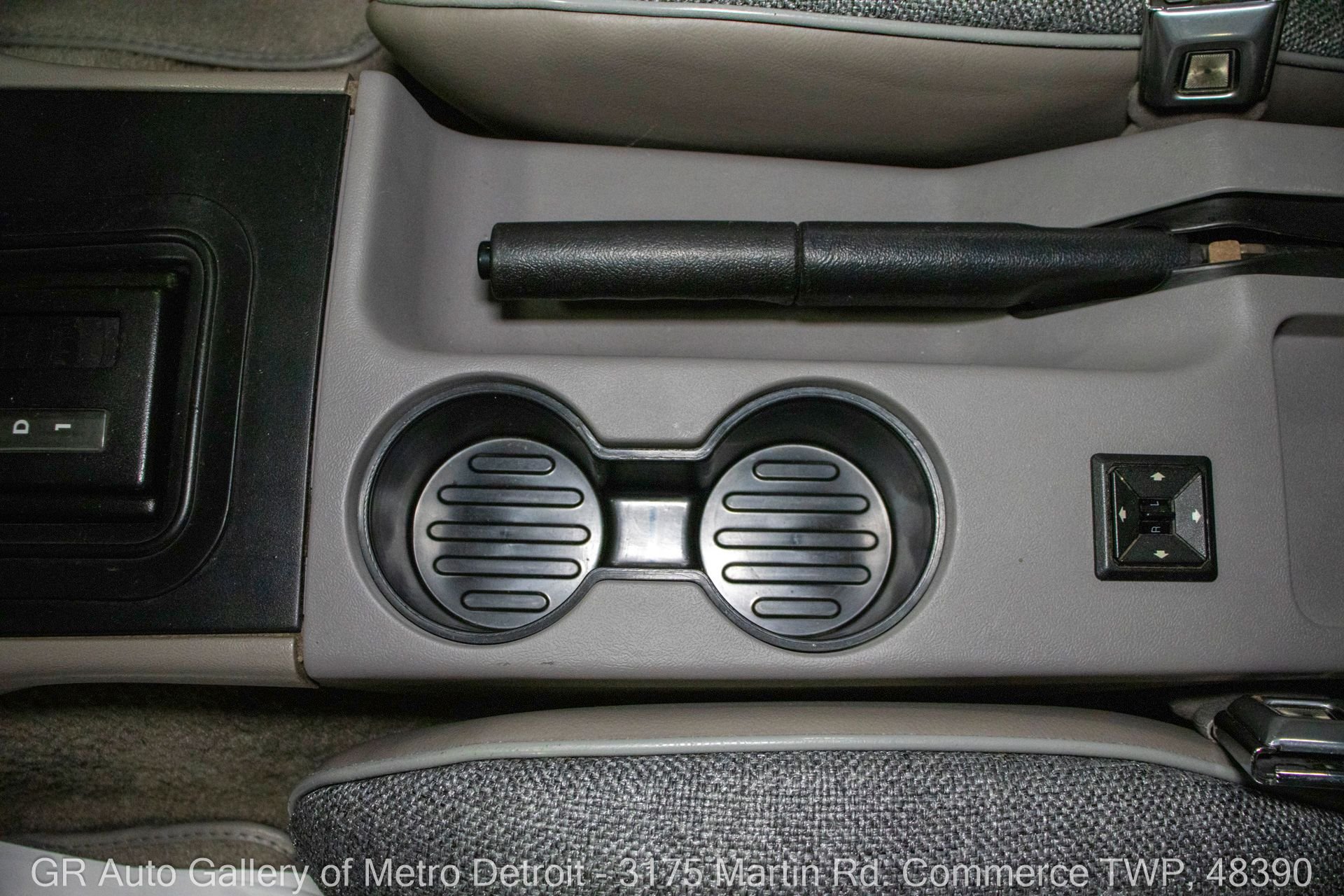 1991 Ford Mustang GT photo 90